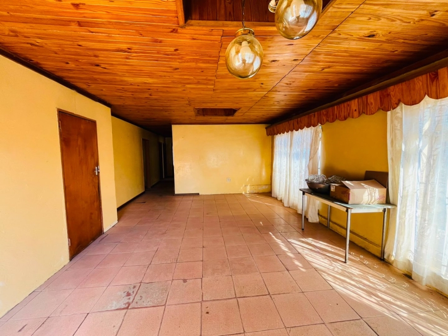 3 Bedroom Property for Sale in Kagisanong Free State